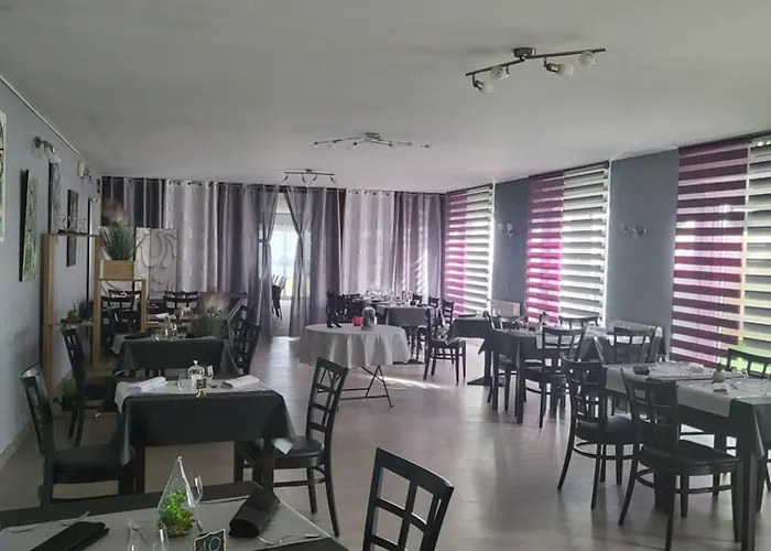 Отель L'epicurien 3*